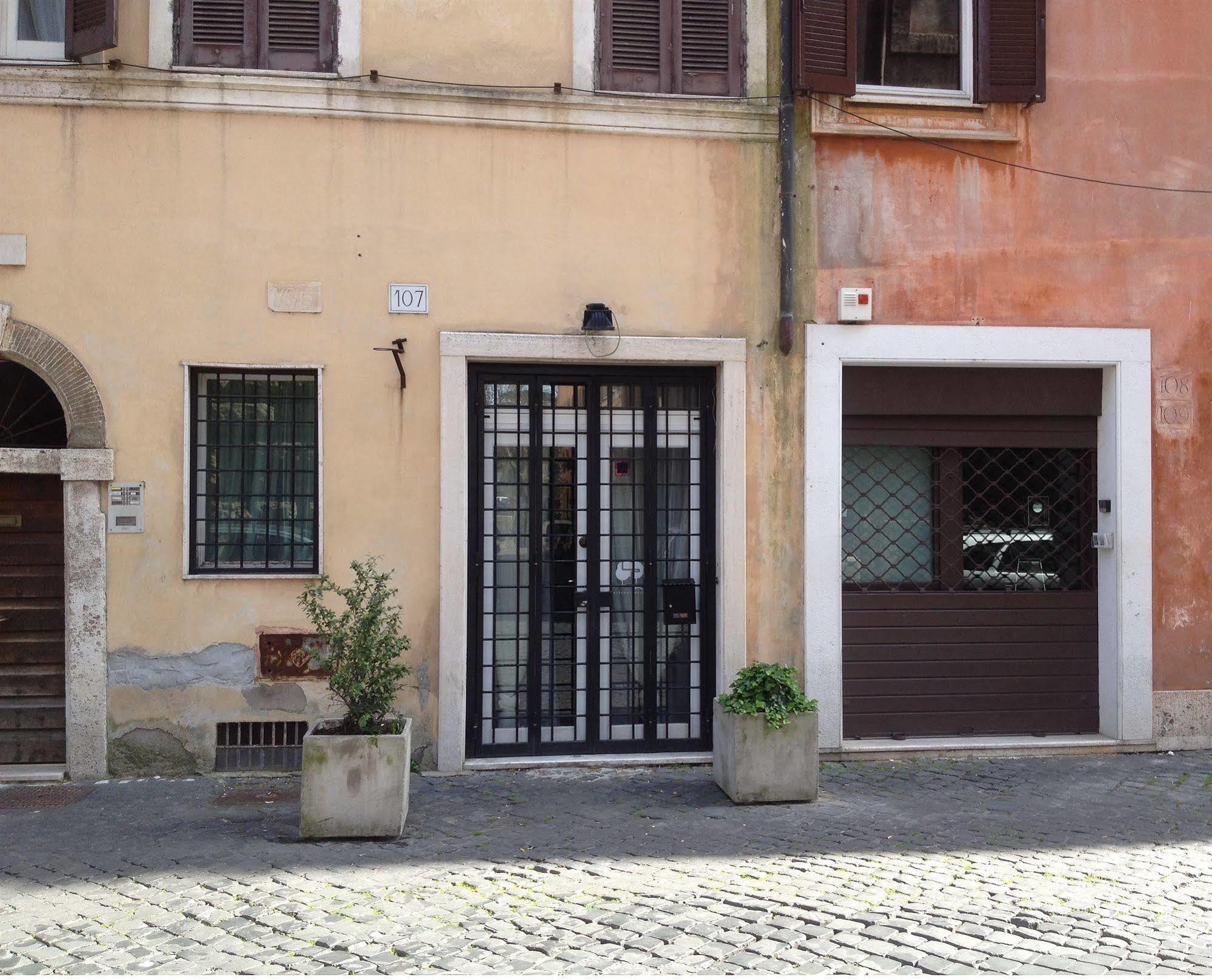 Purple Home Wisteria Roma Exterior foto